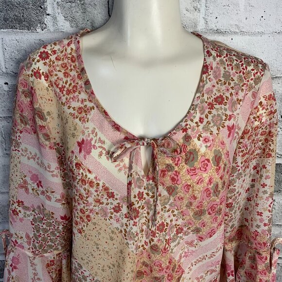 Vintage Y2K Reitmans Sheer Floral Bell Sleeve Boho Blouse Tunic Top - Picture 3 of 14